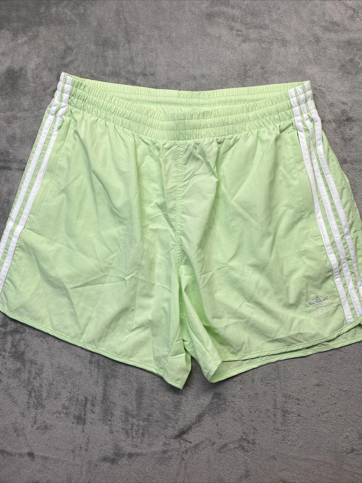 Men's Size S Adidas Originals Sprinter Shorts Three Stripes Green Size XL