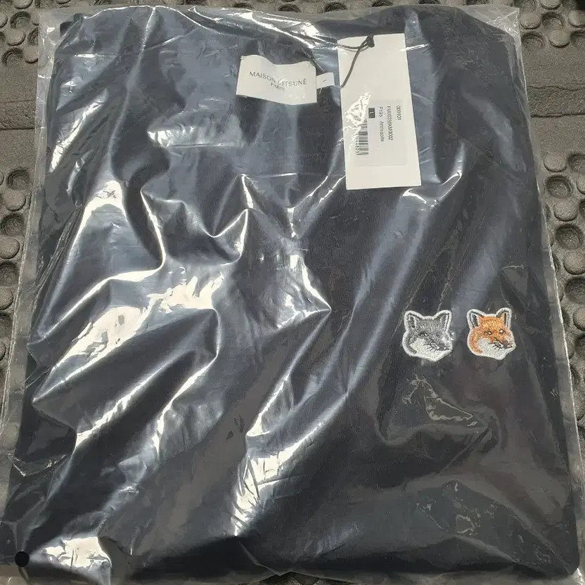 Maison Kitsuné Double Fox Patch Black Sweatshirt … - image 1