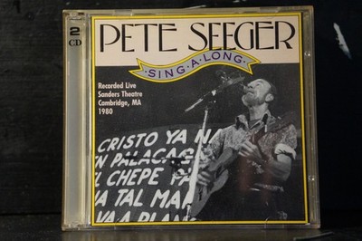 Pete Seeger - Singalong - Sanders Theatre, Cambridge, Massachusetts 1980  2 CDs