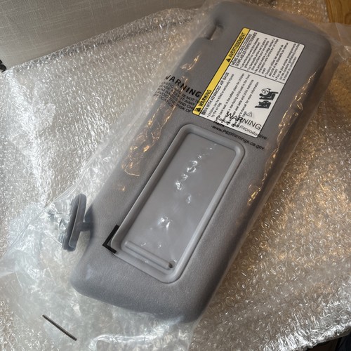 2005-2015 Toyota Tacoma LH Driver Side W/Issues READ! NEW Sun Visor W/Light US