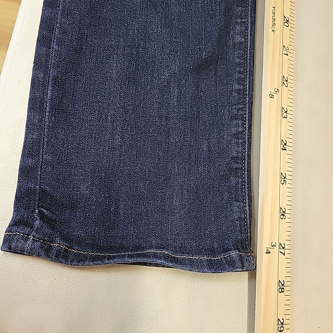 Picture 10 of 11