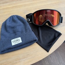 Giro Cruz Adult Snow Goggle Amber Scarlett Ski Snowboard & Coal Cuffed Beanie