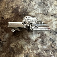 Vtg Silver Tone Jeep 4x4 With Meyer Snow Plow Truck Tie Clip Bar Mens