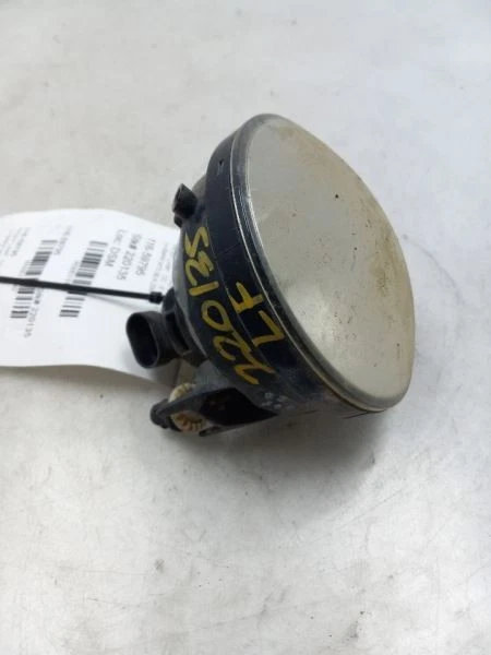 05-11 LUZ ANTINIEBLA MONTADA PARA PARACHOQUES DELANTERO TOYOTA TACOMA Foto 4 de 4