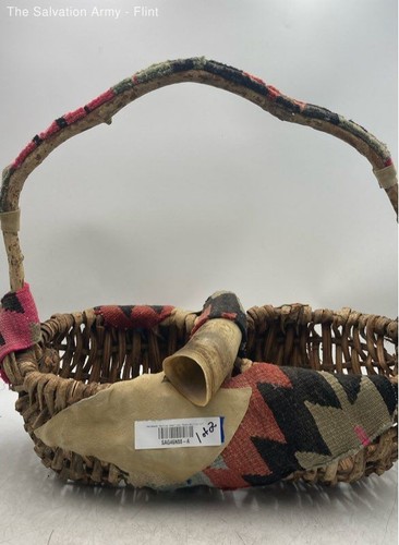 Multicolor Woven Handmade Native American Memorabilia Collectible Basket Set