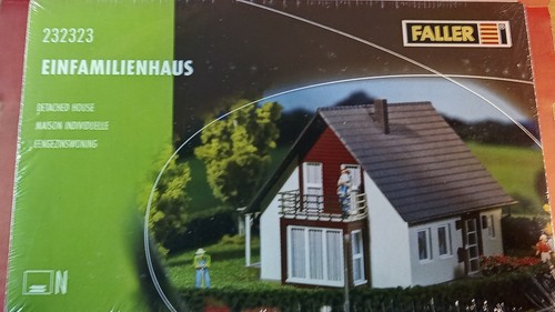 Faller N 232323-Kit-Casa unifamiliar-Aengezinswoning-Detached House, EMBALAJE ORIGINAL, nuevo | Condition: Gebraucht