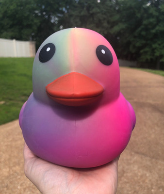 New Sunny Days Viral Jumbo Squeeezy Rainbow Tye Dye Duck Squish Toy Squeezy