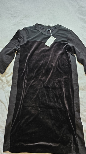 COS balck velvet short women dress, new, size S