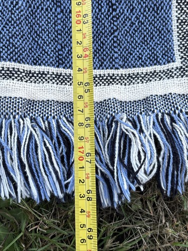Cats Woven Fringed Tapestry Throw Blanket Blue Yellow 46”x68” Heavy - Picture 9 of 10