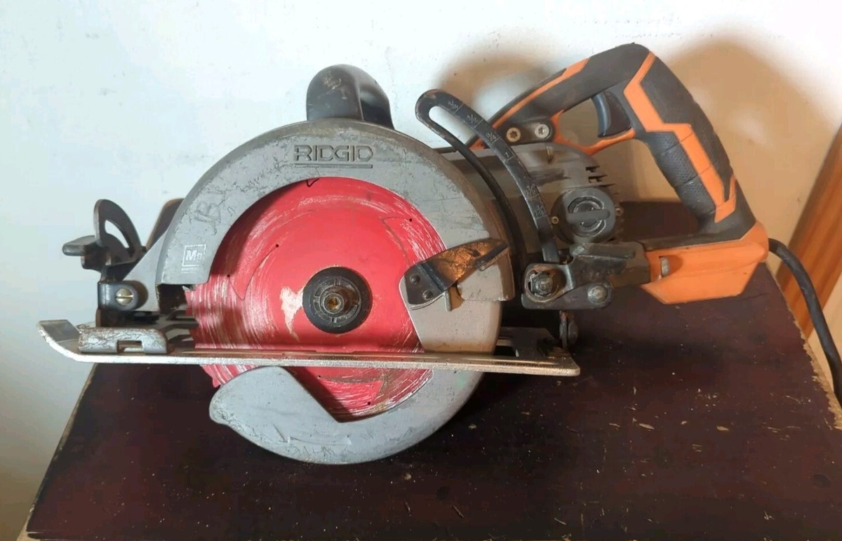 Rigid Ridgid Worm Drive Circular Saw RIDGID 18V Brushless Cordless