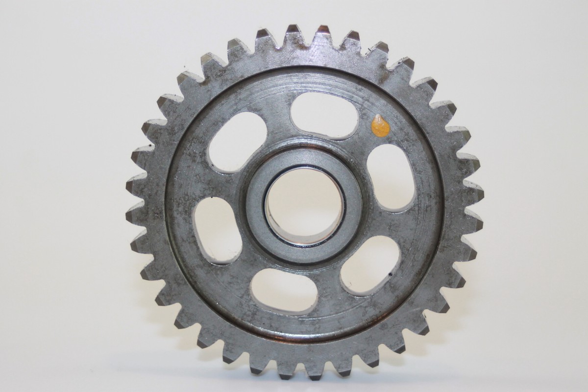 すーと suzuki TRANSMISSION TRANNY 1st DRIVEN GEAR 36t 24310-45000
