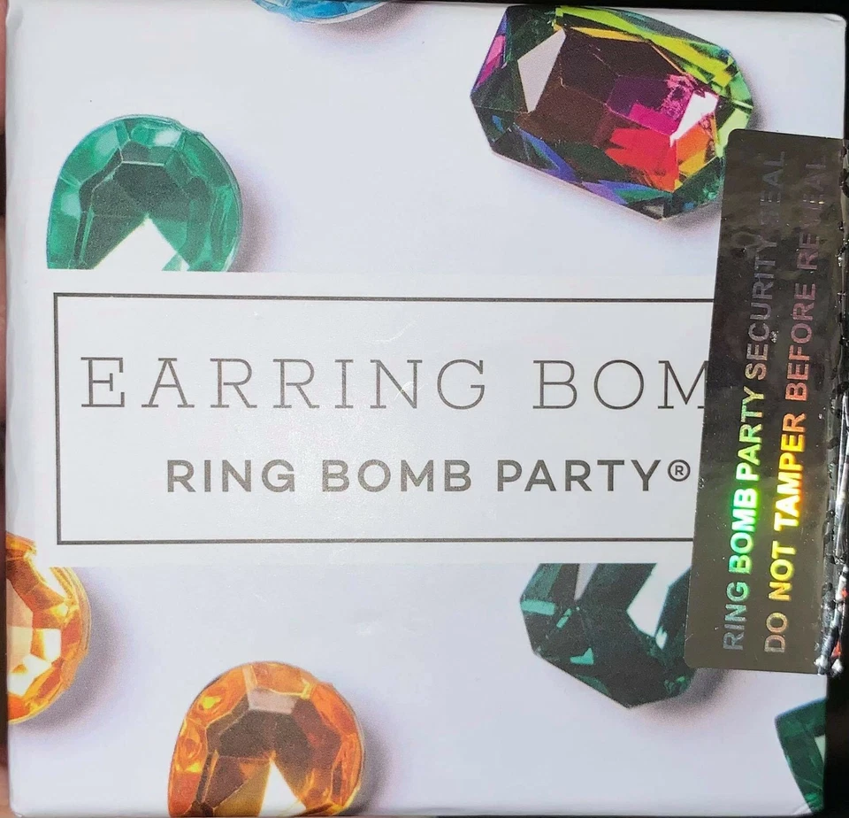 Precioso conjunto de pendientes dobles chapados en rodio con gota de limón creado en laboratorio Foto 4 de 4