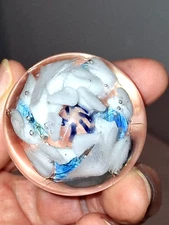 Vintage art glass paperweight bubbles white flower blue stamin