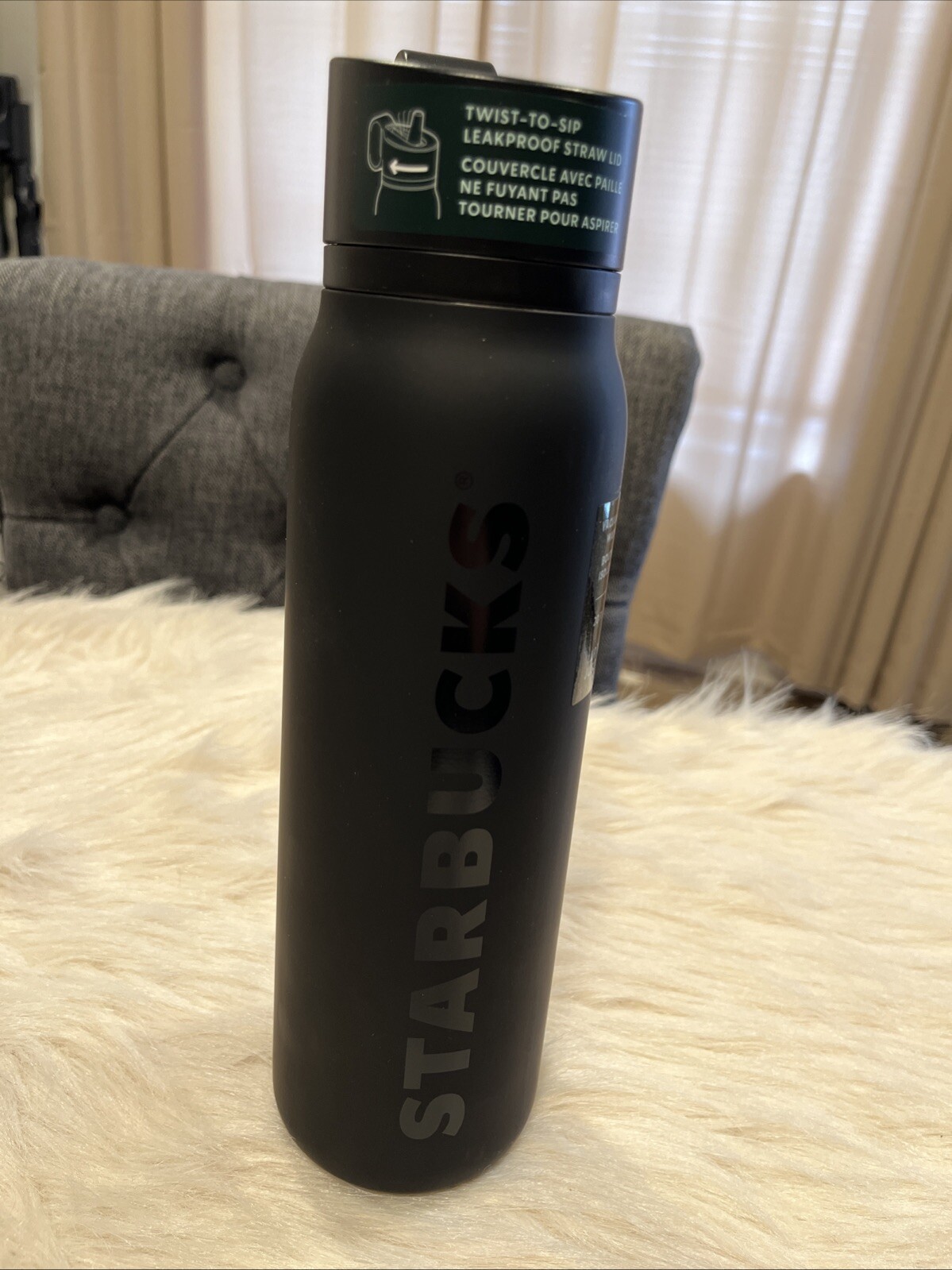 Starbucks Soft Touch Stainless Steel Water Bottle With Twist To Sip Lid 20oz NWT
