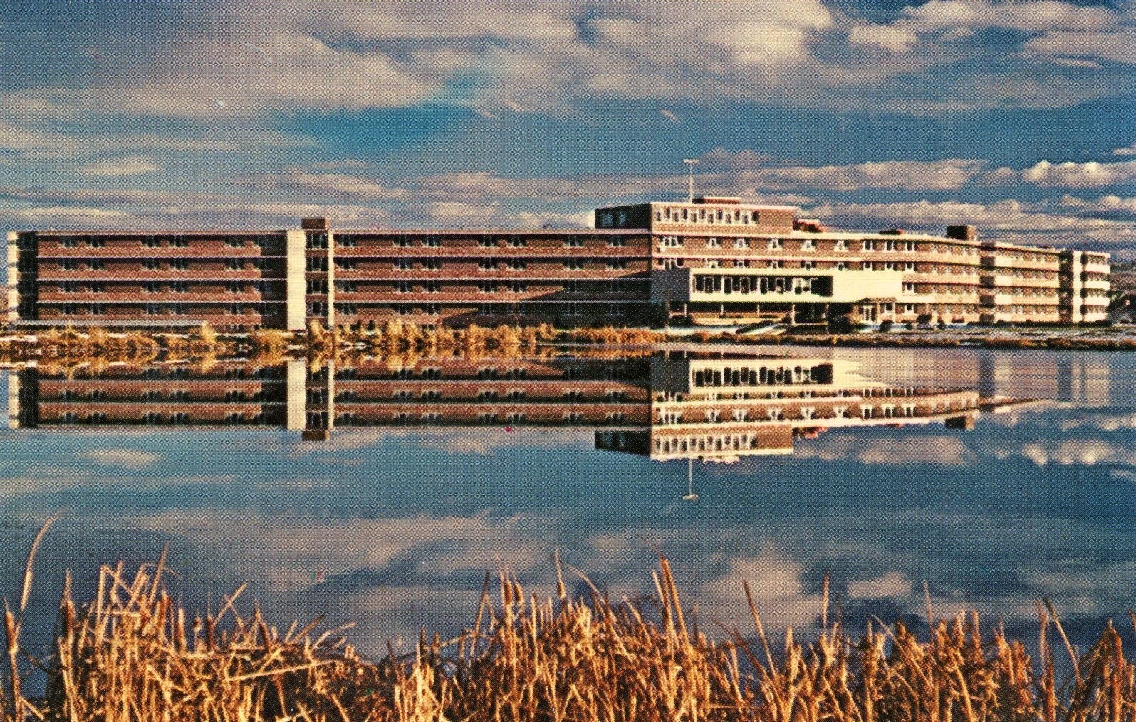 Frasier Meadows Manor, Ponce Place, Boulder, Colorado POSTCARD eBay