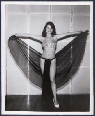 unidentified leggy BURLESQUE STRIPPER shows costume VINTAGE PHOTO 8x10
