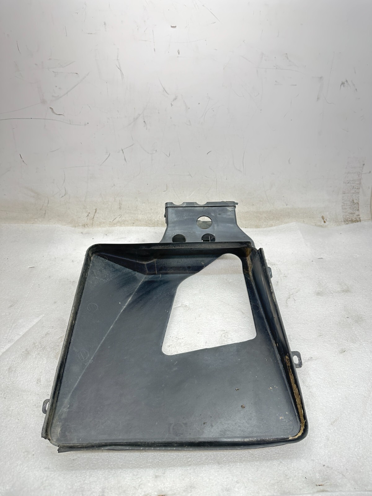 💎OEM 16-20 Tesla MS Front Left Radiator Grille Air Duct Baffle Guide 1058070-C