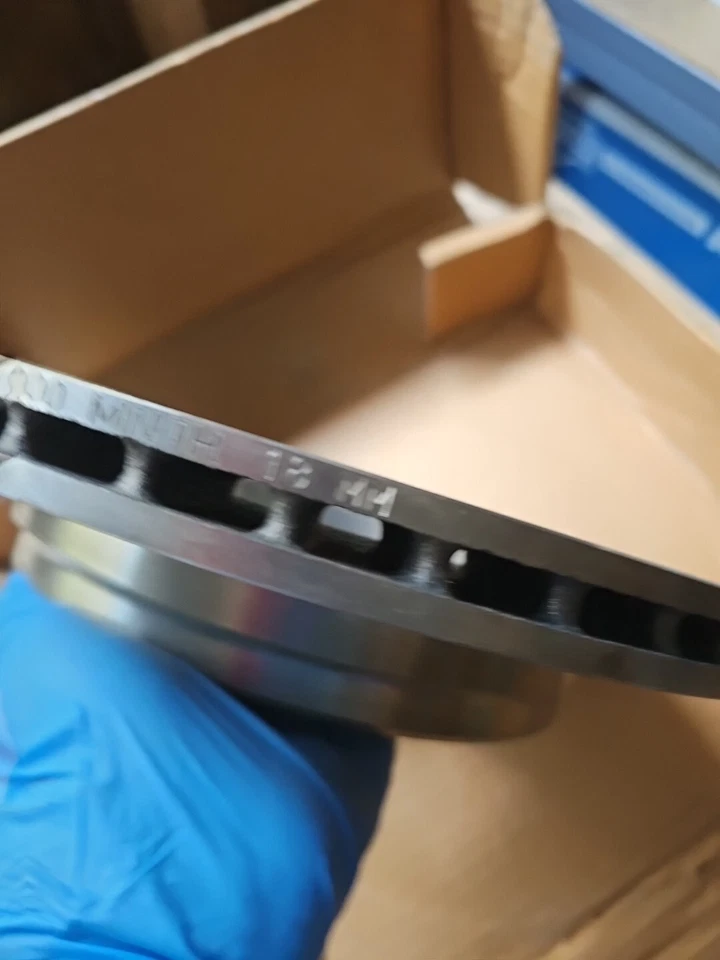 Disc Brake Rotor Wearever YH141738 fits 86-91 Mazda RX-7 - Image 3 of 3