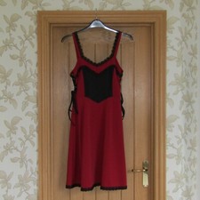 Dressfo red black stretch dress lace trim lace up sides uk 10/12 new knee length