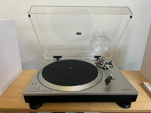 Technics SL-1500C auto-stop Turntable w/ortofon 2M cartridge