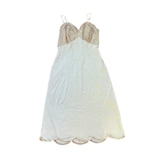 Vintage Vanity Fair Slip Sz 32 Beige Lace Trim Lingerie Nightgown Nylon