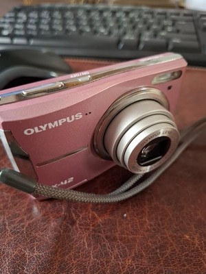 Olympus X-42 - Digitalkamera - 12 MP - Pink