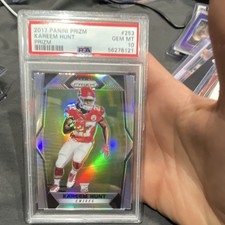 Panini 2017 Prizm Kareem Hunt #253 Rookie Prizm PSA 10 Chiefs Football Card. rookie card picture