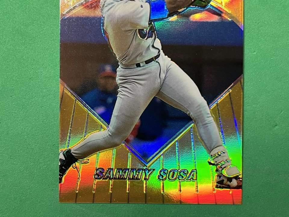 1996 Bowman's Best - Sammy Sosa #48 Refrator White Sox Cubs HOF - Imagem 4 de 4