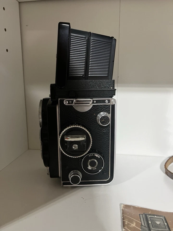 Lente de câmera Rolleiflex 3.5F Planar TLR por Carl Zeiss - Imagem 4 de 4