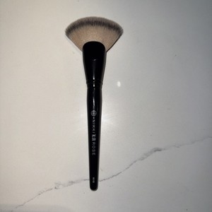 Niki La Rose Makeup Brush 2.0 Brush New In Package bk beauty makeup brushes 