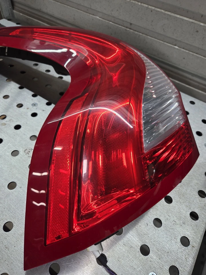 Luz trasera izquierda izquierda izquierda luz trasera izquierda Volvo XC60 2010-2017 Foto 2 de 4