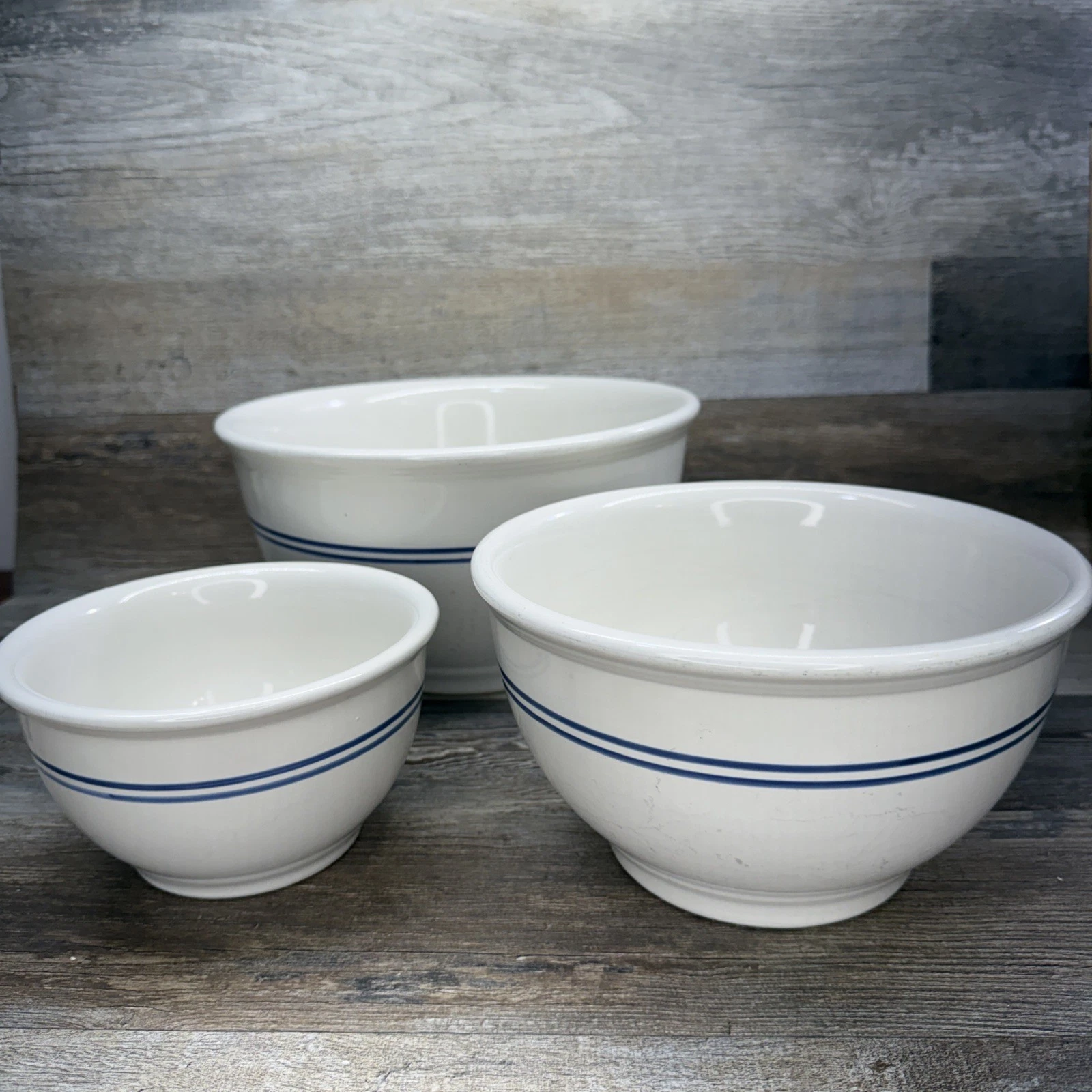 Gibson Ceramic Mixing Bowl Set of 3 Nesting White with Blue Stripes
Opens in a new window or tab