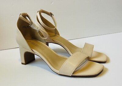 beige painted dresser Women's Petite Feet Kitten Heel Pump Shoes ES94 main image 0