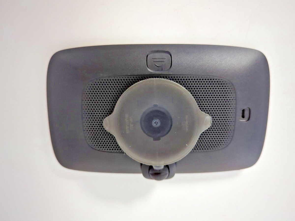 tomtom TomTom ONE 310 N14644 Automotive GPS – Dynamic Computer Surplus