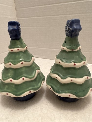 Pfaltzgraff Nordic Christmas Sculpted Christmas Tree Salt And Pepper Shakers 5” - Picture 7 of 13