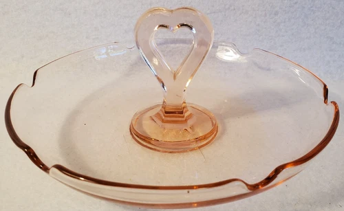 Vintage Pink Depression Glass Tid-Bit/Candy Dish Heart Shape Handle 6 3/4"