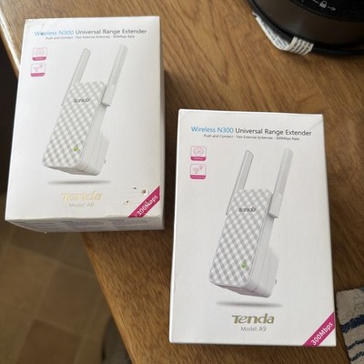2x Universal Range Extender Tenda Wireless N300 Model A9 WLAN Router/Extender