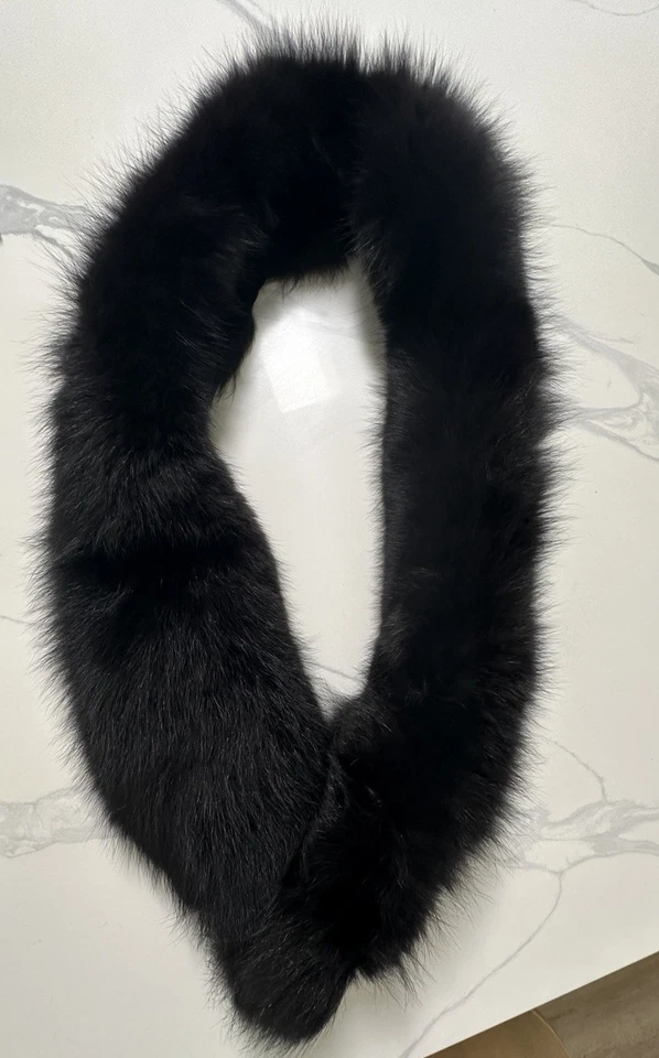 Cuello de solapa 100 % piel de zorro genuino, forrado en terciopelo-negro Foto 2 de 4