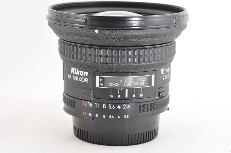 US duty paid Near Mint Nikon AF Nikkor 18mm f/2.8D Wide Angle Lens w/hood HB-8 - Image 4 of 4