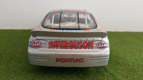 PONTIAC # 43 RICHARD PETTY STP B. Hamilton 1/18 AMERICAN MUSCLE ERTL 7801 Nascar - Picture 5 of 8