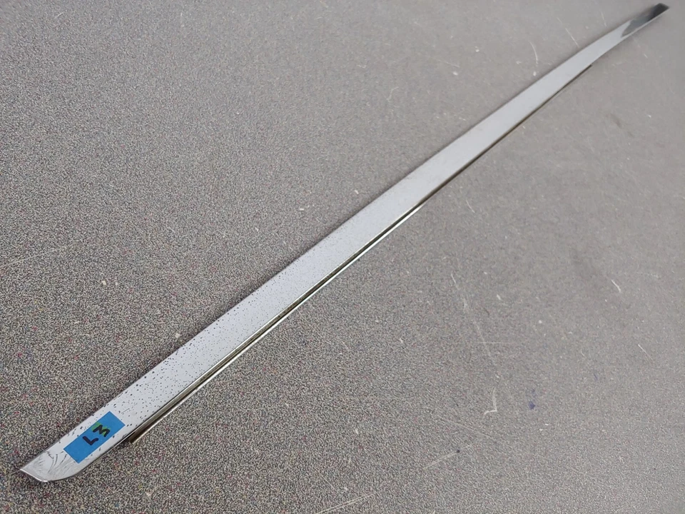 BONITO USADO ORIGINAL PORSCHE 911 912 CROMO L PUERTA SUPERIOR HORIZONTAL MOLDURA 65-67 #3 Foto 2 de 4