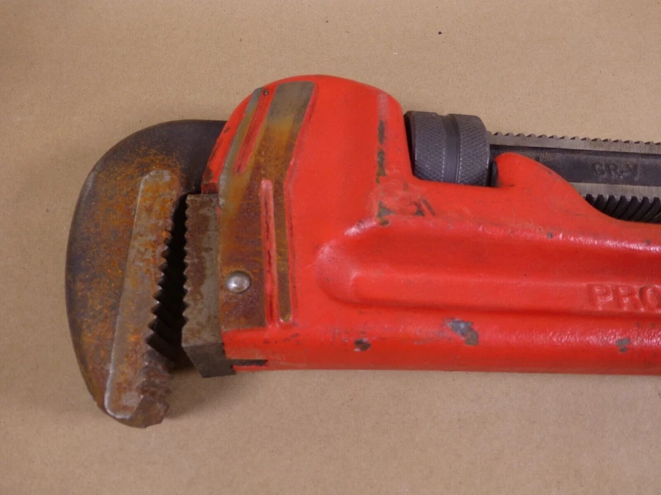 Llave de tubo PROTO 836HD de 36"" pesada, capacidad de tubo de 5" hecha en EE. UU. Foto 2 de 4