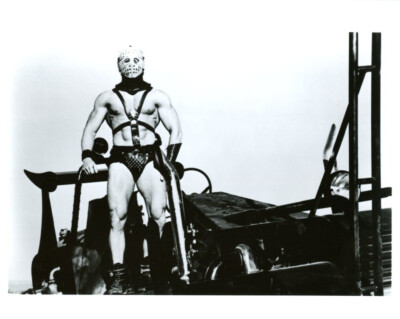 Mel Gibson Mad Max 8x10 photo #B0378