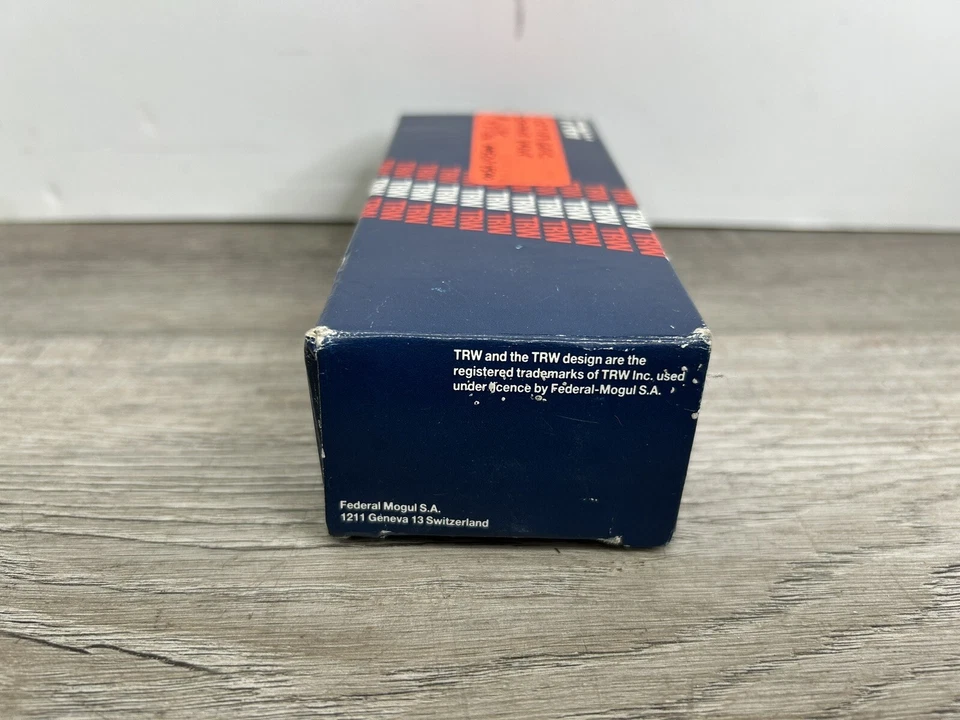 4 件套 TRW 发动机进气阀适用于奥迪和大众 027 109 601 C — 第 3/4 张图片