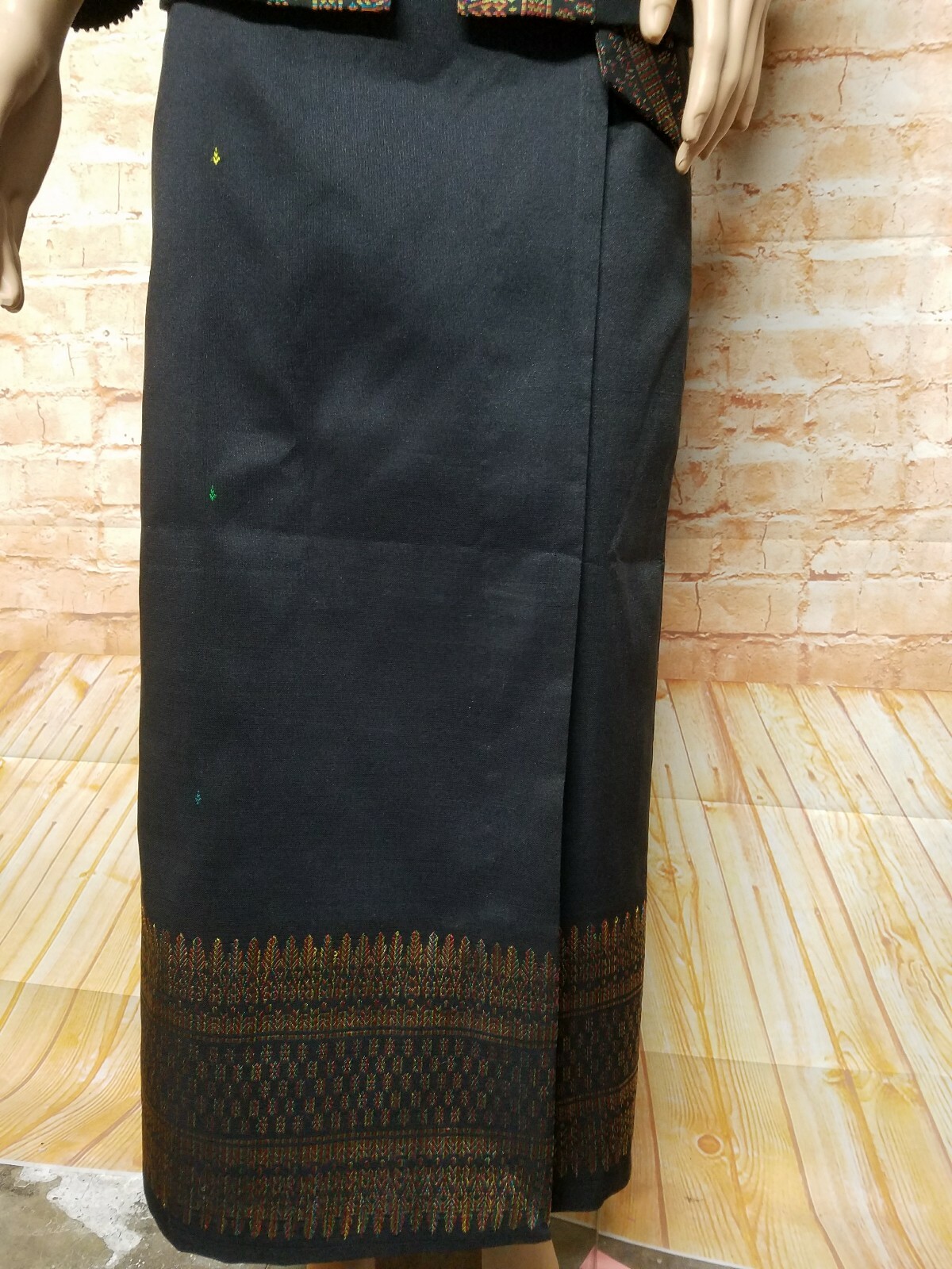 Picture 9 of 12