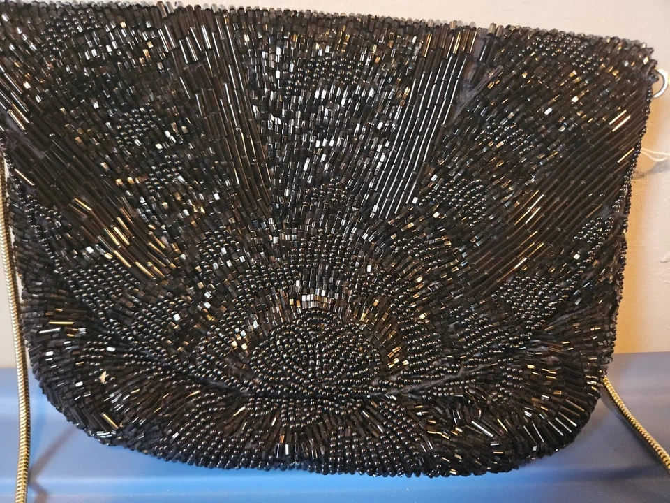 "Cartera bandolera negra con cuentas La Regale, Ltd correa de cadena dorada vintage 8x6""" Foto 3 de 4