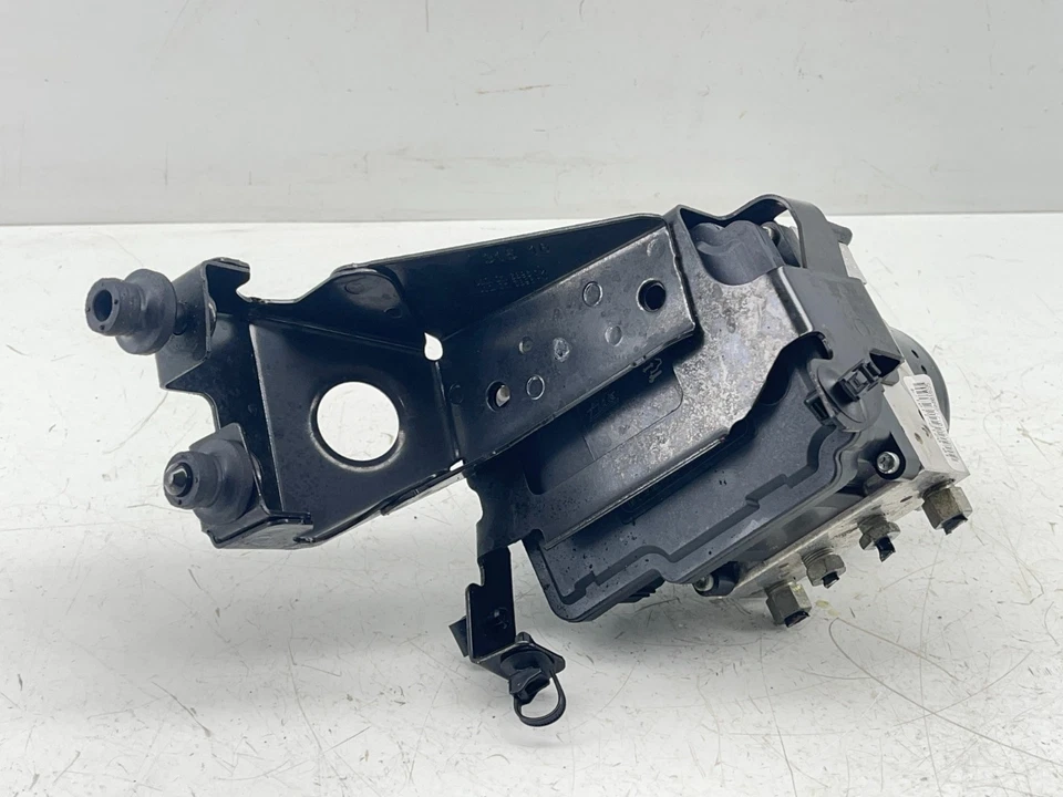 Насос антиблокировочный тормозной в сборе 2016-2019 BUICK CASCADA ABS 39061713 от оригинального производителя - Изображение 4 из 4