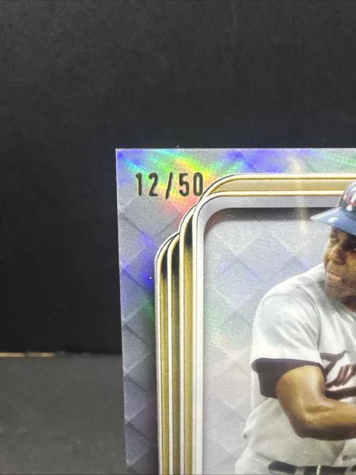 Tony Oliva 2025 Topps Finest Rookie Cup Aniversario Automático/50 #RCAA-TO Foto 2 de 4