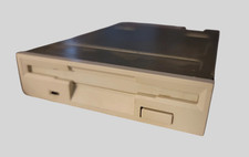 Newtronics Mitsumi D359T6 3.5" 1.44MB IDE Floppy Disk Drive