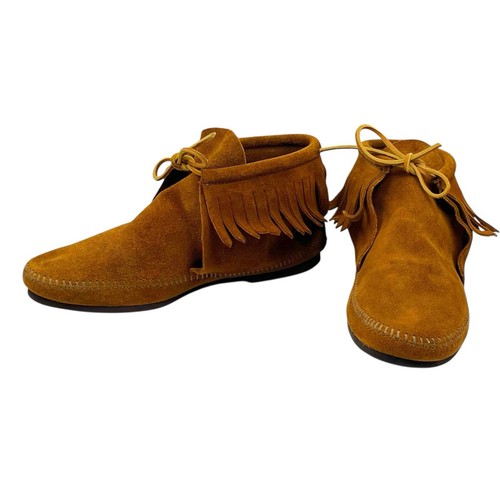 SEHR GUTER ZUSTAND MINNETONKA KLASSISCHER STIEFEL MIT FRANSEN BOHO WESTERN HARTE SOHLE VELOURSLEDER DAMENGRÖSSE 9